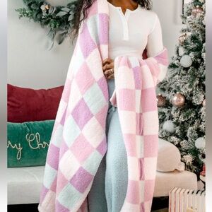 Pink Lily Checkered Blanket